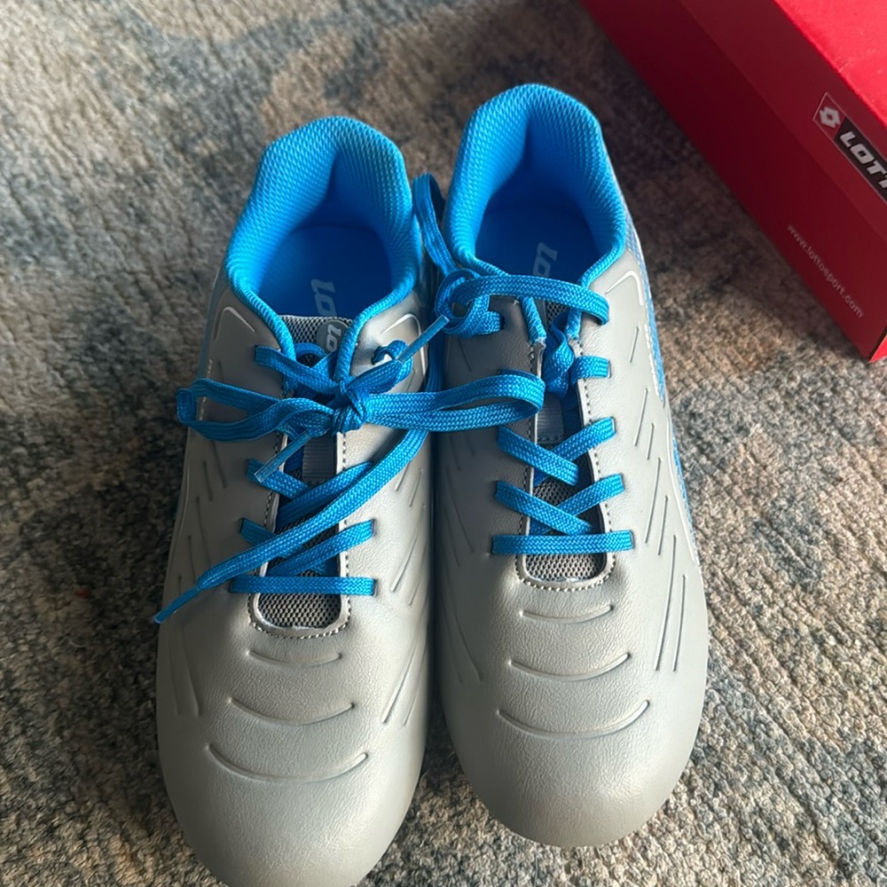 Lotto Soccer Cleats